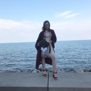 Meet your Posher, Monica